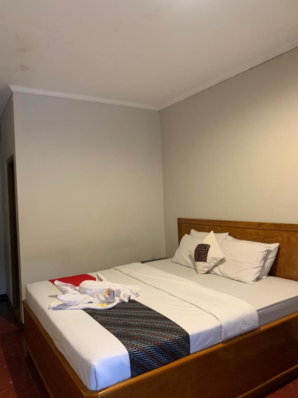 Kusma Hotel Bandungan Семаранг Екстериор снимка