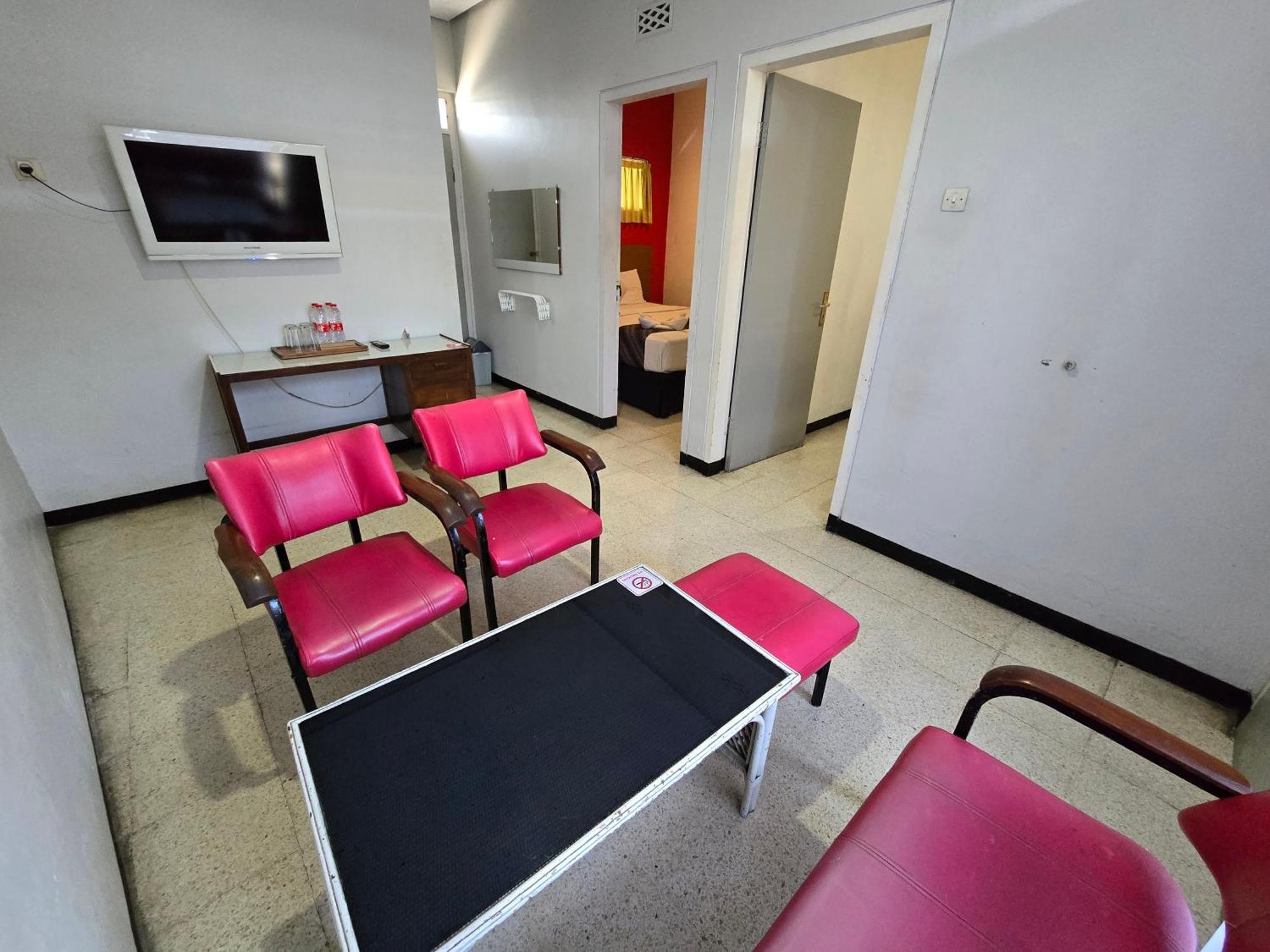 Kusma Hotel Bandungan Семаранг Екстериор снимка