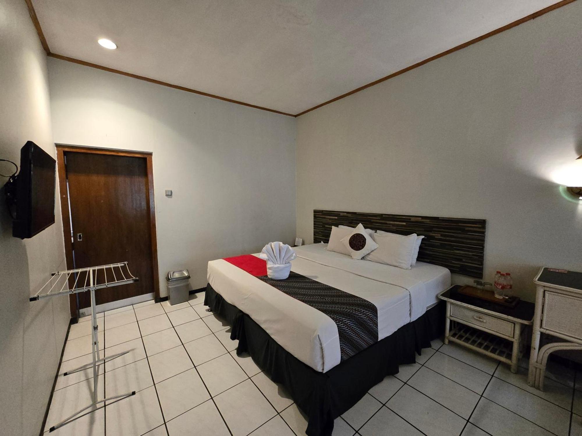 Kusma Hotel Bandungan Семаранг Екстериор снимка