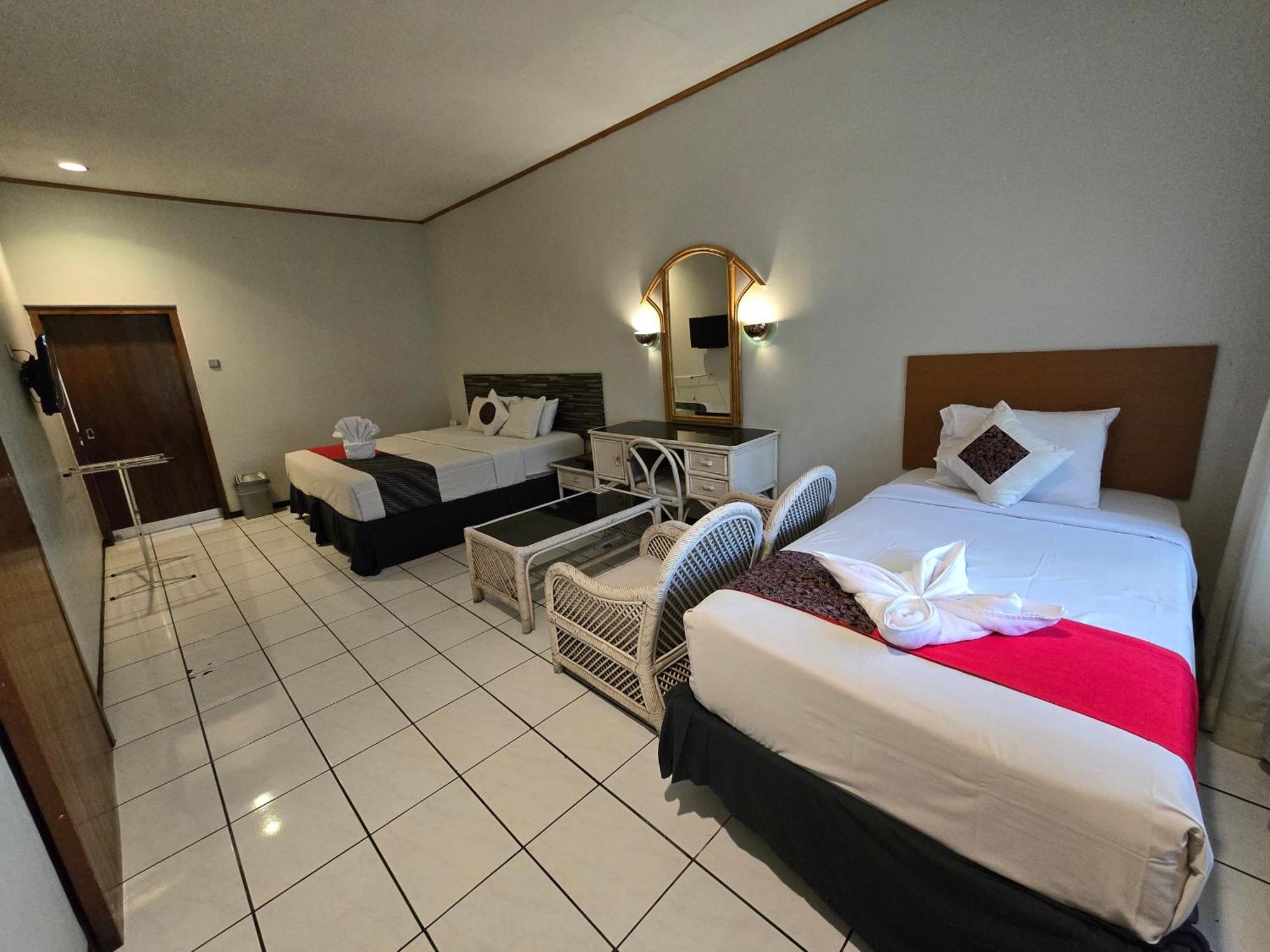 Kusma Hotel Bandungan Семаранг Екстериор снимка
